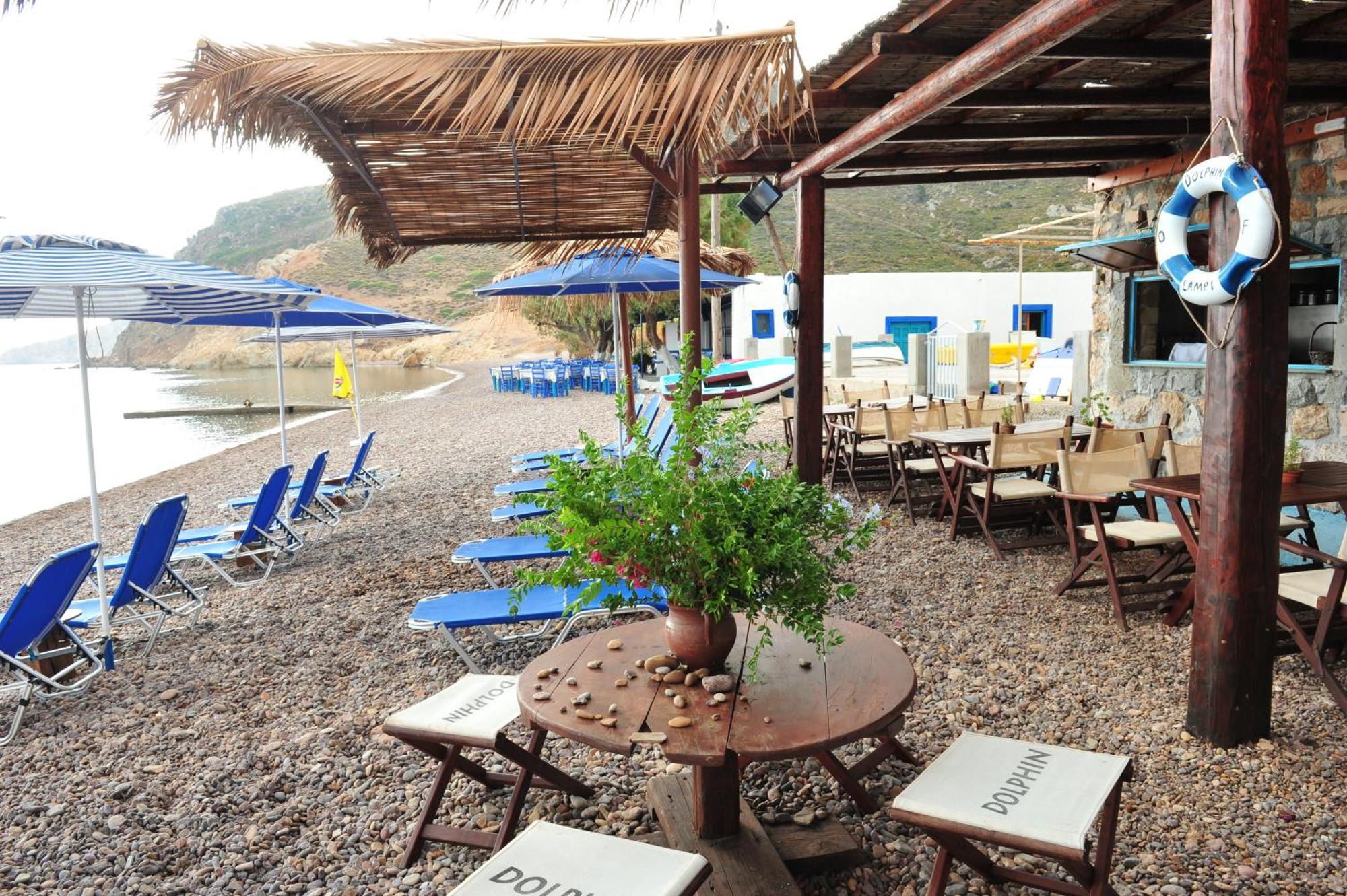 Beachfront Lampis Dolphin 4 스칼라 외부 사진