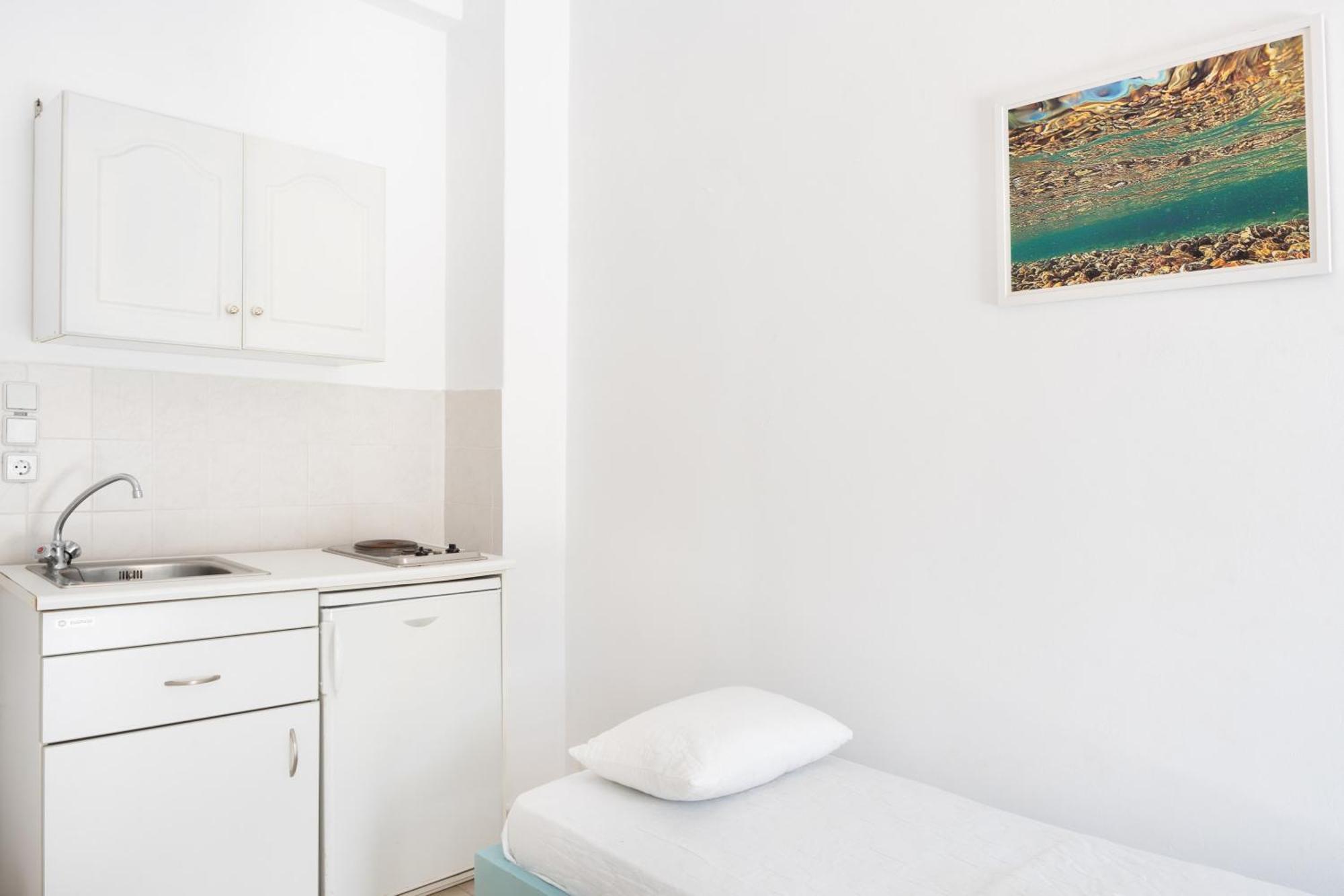 Beachfront Lampis Dolphin 4 스칼라 외부 사진